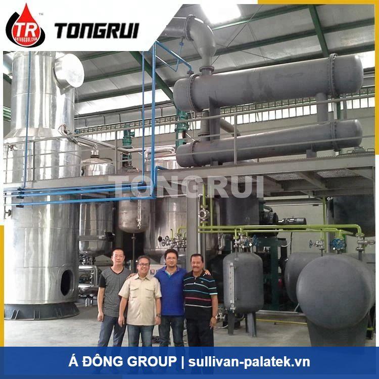 máy tái chế dầu động cơ