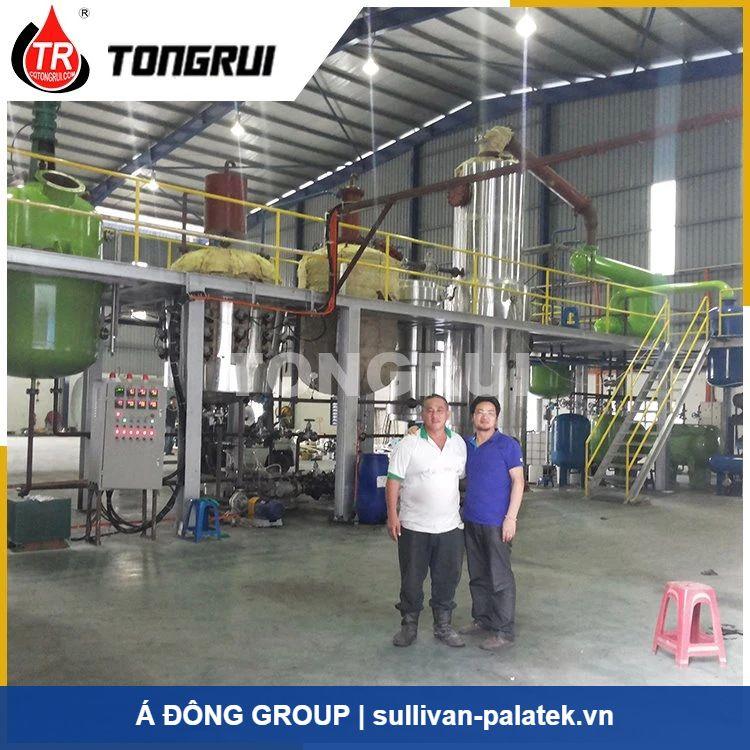 máy tái chế dầu động cơ thải